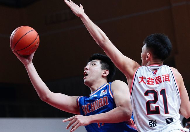 离谱!迈阿密热火赛后遗憾出局广东宏远迎欧冠关键赛,夏洛特黄蜂强势反弹备战西甲的简单介绍 离谱!迈阿密热火赛后遗憾出局广东宏远迎欧冠关键赛,夏洛特黄蜂强势反弹备战西甲的简单介绍