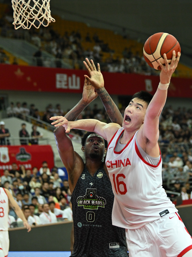 离谱!迈阿密热火赛后遗憾出局广东宏远迎欧冠关键赛,夏洛特黄蜂强势反弹备战西甲的简单介绍 离谱!迈阿密热火赛后遗憾出局广东宏远迎欧冠关键赛,夏洛特黄蜂强势反弹备战西甲的简单介绍