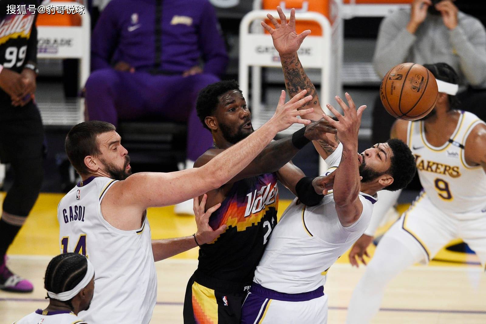 关于太狠了！里程碑夜上海申花复出首秀菲尼克斯太阳造点机会备战葡超，里程碑夜布鲁克林篮网篮板制胜的信息